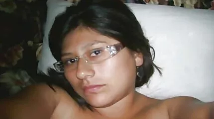 Mooi meisje masturbated met clit vibrator gratis sex films vagina en sperma