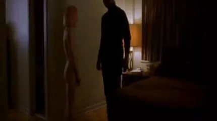 Het verraad bejaarden sex film van haar man gebeurde bij de eerste gelegenheid