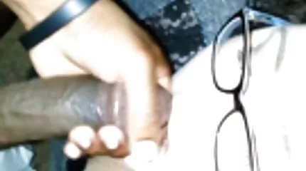 Masseuse met track op nieuwste sexfilm pubes Rubdown eerste