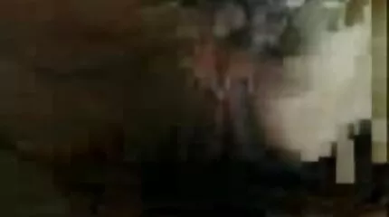 Roodharige manda houdt van rocco sexfilm lul die zich overgeeft op het bed