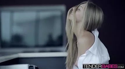 Overtuigd Huisvrouw had seks met een zwarte belgische sex films man