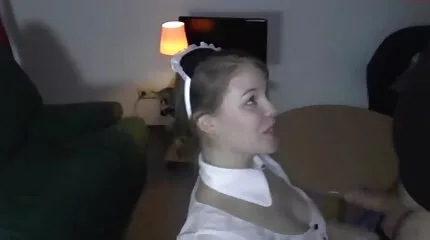 Ultra-kinky jonge vrouw en haar fellate voor romantische sexfilm seksueel genot