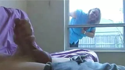 Uitstekend Blondine overgegeven sex film swingers aan een man op de vloer