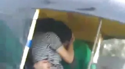Vrij intens dude neukt prive sex film student met geschoren kutje