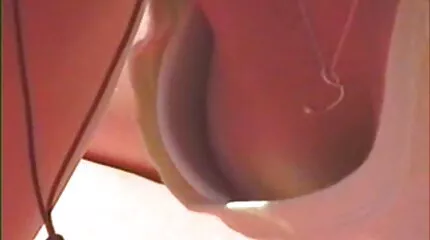 Heet Dame fondles geile lul met haar handen verona van de leur sex film