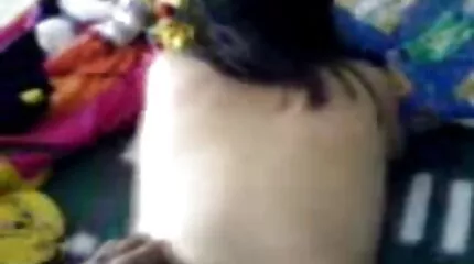 Het meisje werd betrapt door een ervaren gratis sex film hd minnaar die alle verlangens vervult