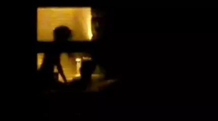 Jong chick overgegeven volledige sexfilm in slipje naar haar favoriet